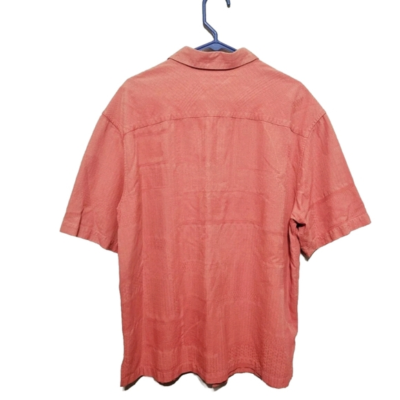 Tori Richard Button Up Shirt Mens Size XLG Salmon 70% Silk - Picture 2 of 3